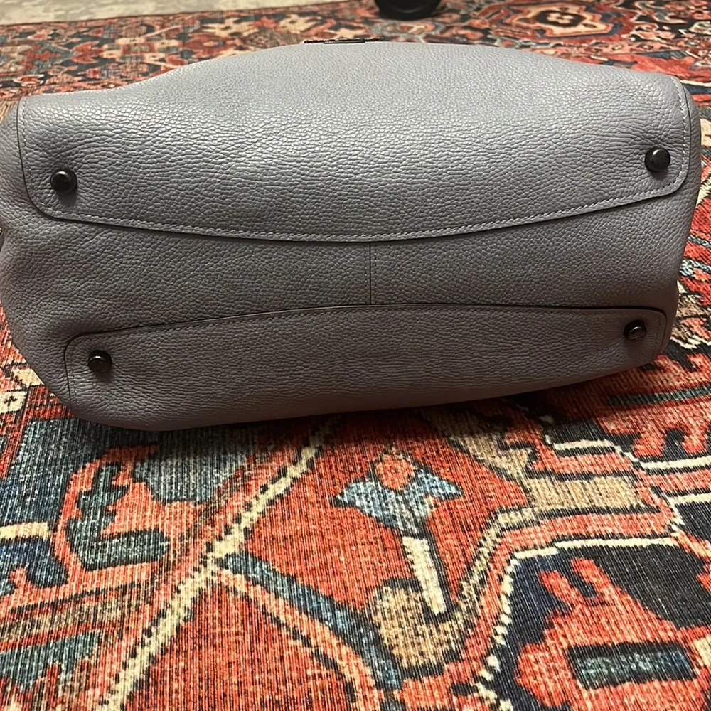 Coach Hadley Hobo 21